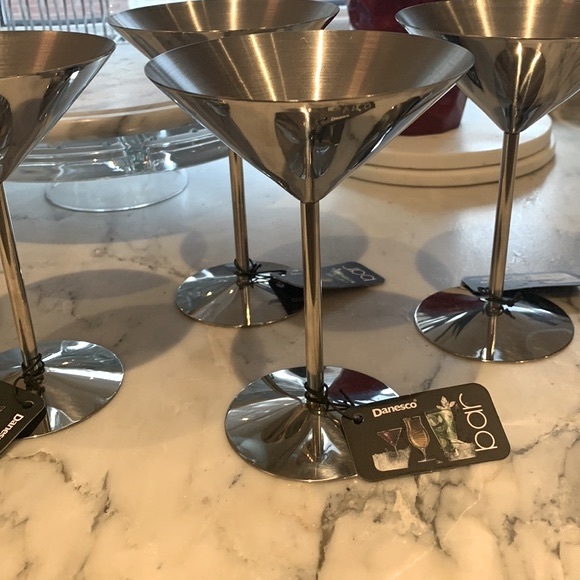 NEW 4PC Stainless Martini Glasses - Picture 9 of 9